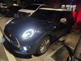 미니 쿠퍼 클럽맨