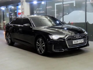 아우디 A6 (C8)