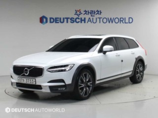 볼보 V90 크로스컨트리