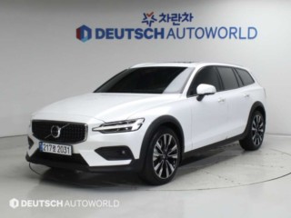 볼보 V60 크로스 컨트리 2세대