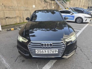 아우디 A4 (B9)