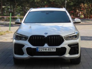 BMW X6 (G06)