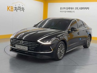 현대 쏘나타 하이브리드 (DN8)