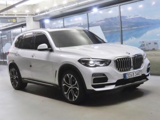 BMW X5 (G05)