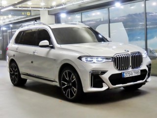 BMW X7 (G07)