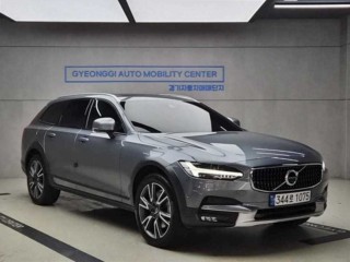 볼보 V90 크로스컨트리
