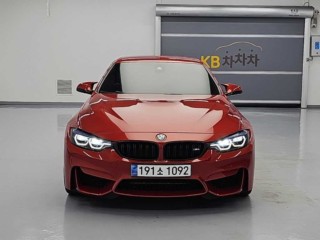 BMW M4 (F82)