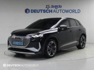 아우디 Q4