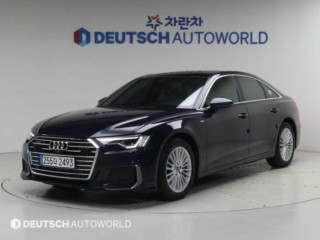아우디 A6 (C8)