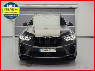BMW X5M (F95)