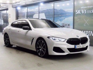BMW 8시리즈 (G15)
