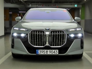 BMW 7시리즈 (G70)