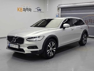 볼보 V90 크로스컨트리