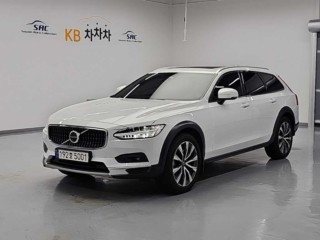 볼보 V90 크로스컨트리