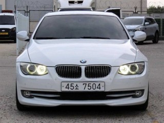 BMW 3시리즈 (E90)