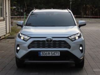 토요타 RAV4(5세대)