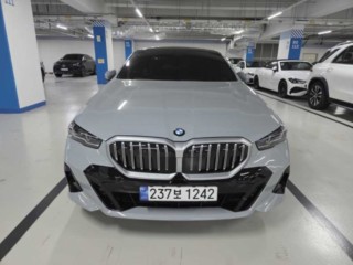 BMW 5시리즈 (G60)