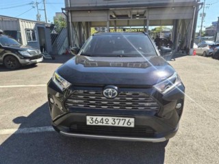 토요타 RAV4(5세대)