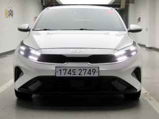 기아 더뉴 K3 2세대