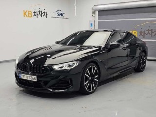 BMW 8시리즈 (G15)