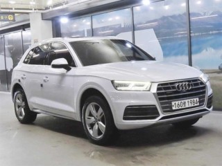 아우디 Q7 (4M)
