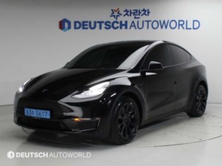 테슬라 모델 Y