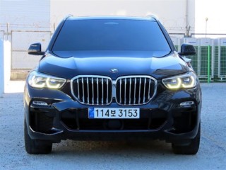 BMW X5 (G05)