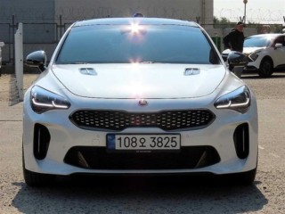수원 중고차 기아 스팅어 마이스터 AWD 2.5 마스터즈 2021.02식 95,239km
