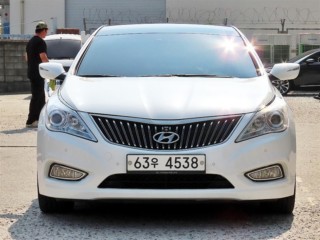 수원 중고차 현대 그랜저 HG HG300 NOBLE 2012.06식 130,738km