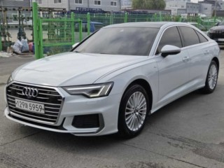 아우디 A6 (C8)