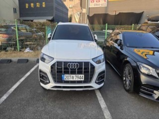 아우디 Q5 (FY)