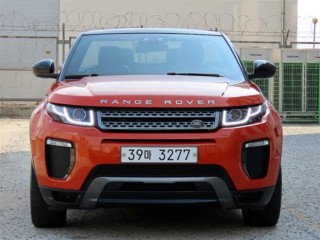 수원 중고차 랜드로버 레인지로버 이보크 2.0 TD4 컨버터블 SE 다이나믹 2018.01식 100,000km