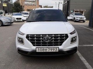 수원 중고차 현대 베뉴 1.6 프리미엄 2023.06식 70,515km