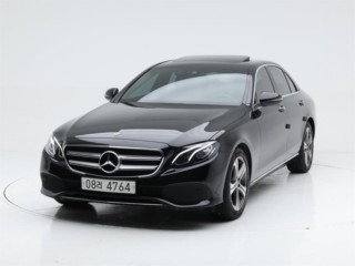 수원 중고차 벤츠 E-클래스 W213 E300 아방가르드 2018.10식 26,927km