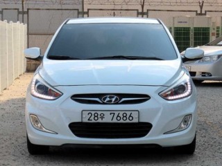 수원 중고차 현대 엑센트신형 1.6GDI 프리미엄 2014.07식 103,803km