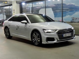 아우디 A6 (C8)
