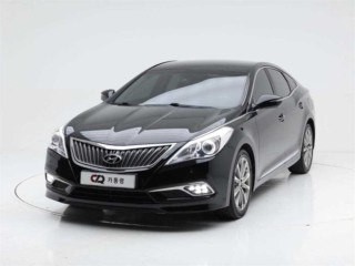 수원 중고차 현대 그랜저 HG HG300 PREMIUM 2015.01식 161,687km