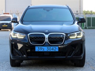 BMW iX3 (G08)