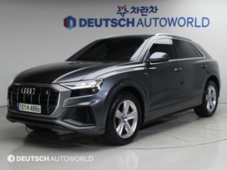 아우디 Q8