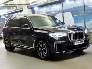 BMW X7 (G07)