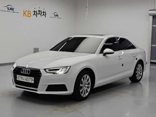 아우디 A4 (B9)
