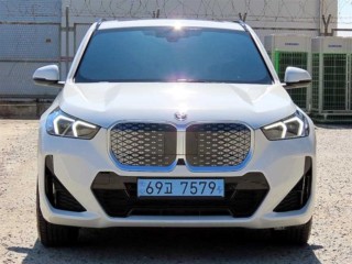 BMW iX2 (U10)
