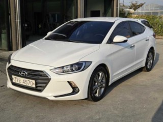 수원 중고차 현대 아반떼 AD 1.6 GDI 모던 2017.02식 98,938km