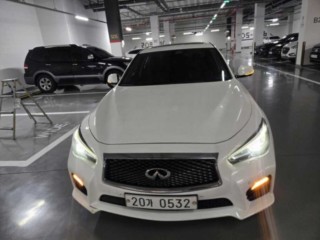 인피니티 Q50 3.5 하이브리드 하이테크 2016년 07월 중고차 외관