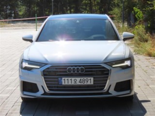 아우디 A6 (C8)