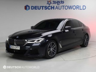 수원 중고차 BMW 5시리즈 (G30) 520i M 스포츠 2021.02식 34,593km
