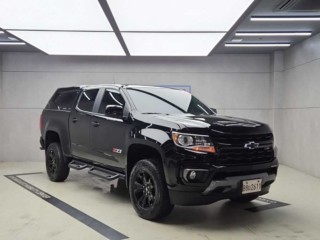 수원 중고차 쉐보레 리얼 뉴 콜로라도 3.6 Z71-X 미드나잇 4WD 2023.10식 46,177km