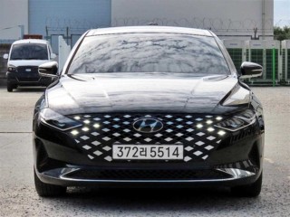 수원 중고차 현대 더 뉴 그랜저 IG 하이브리드 르블랑 2021.09식 97,000km
