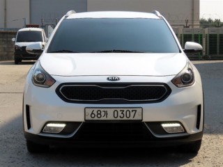 수원 중고차 기아 니로 1.6 하이브리드 2016.08식 181,216km
