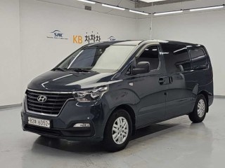 수원 중고차 현대 더 뉴 그랜드 스타렉스 2WD 밴 5인승 2018.04식 249,178km